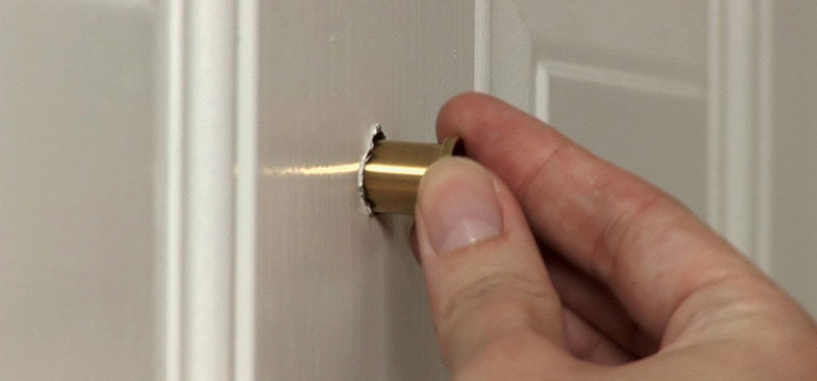 peephole door repair in Glenview, Illinois